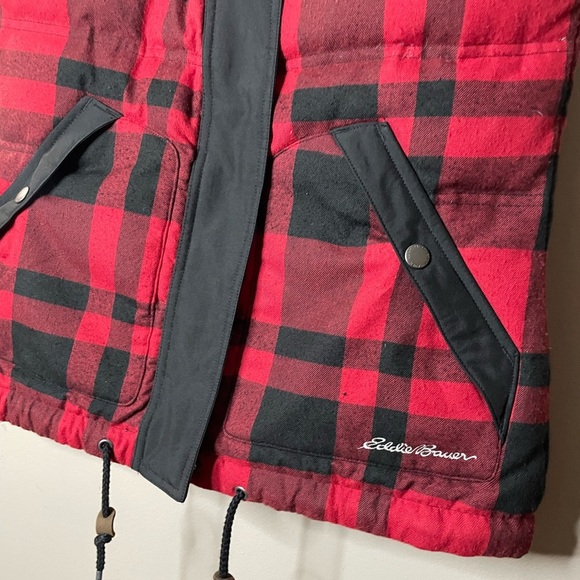 Eddie Bauer Vest Women’s XS Red Plaid Casual Rustic Hooded - Picture 2 of 8